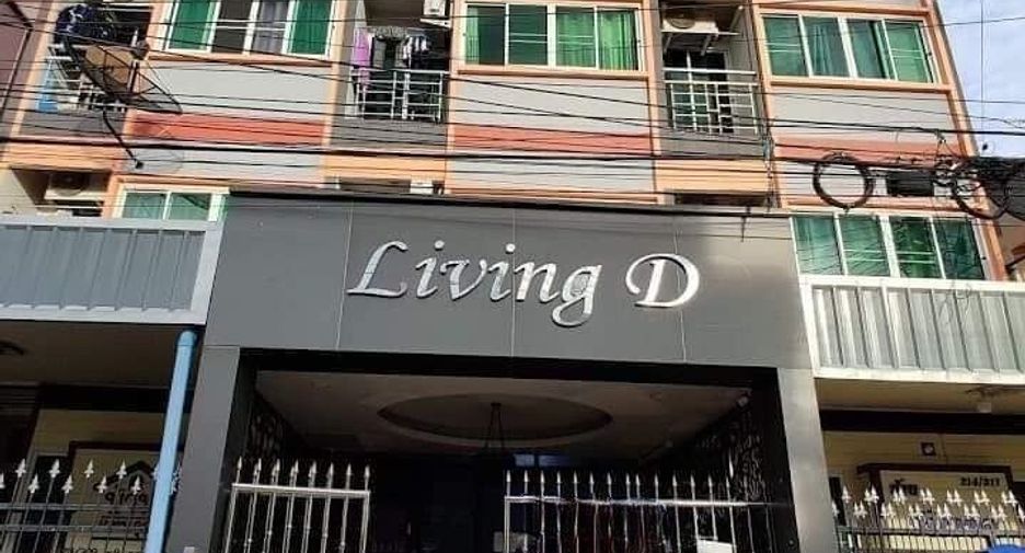For sale 7 bedrooms hotel in Mueang Nakhon Sawan, Nakhon Sawan