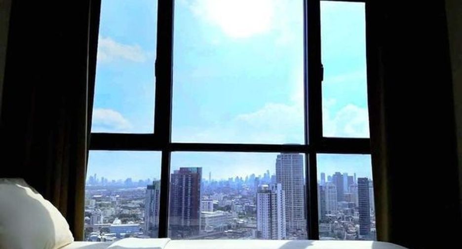 For sale 1 bed condo in Watthana, Bangkok