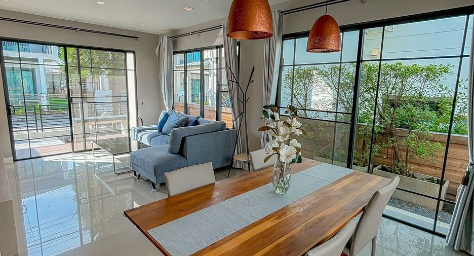 For rent 3 bedrooms house in Mueang Phuket, Phuket