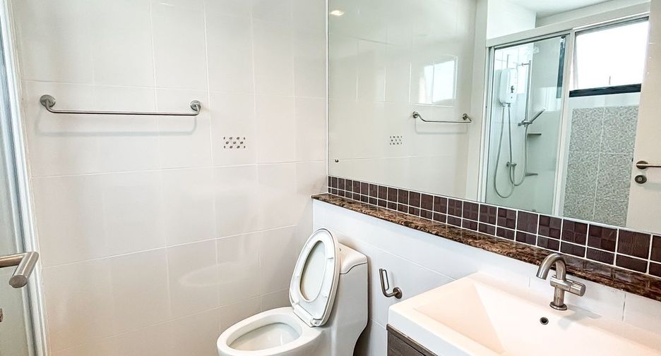 For rent 3 bedrooms house in Mueang Phuket, Phuket