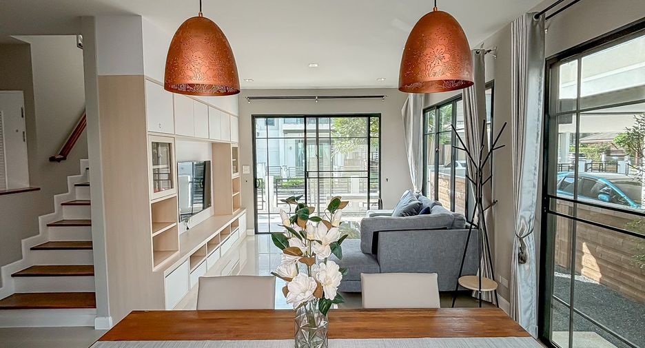For rent 3 bedrooms house in Mueang Phuket, Phuket