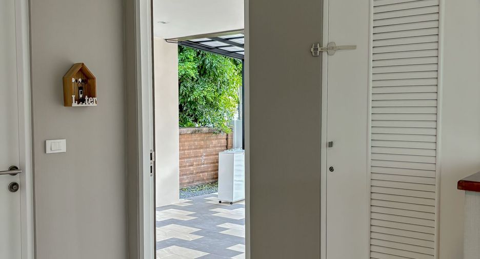 For rent 3 bedrooms house in Mueang Phuket, Phuket