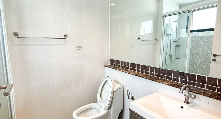 For rent 3 bedrooms house in Mueang Phuket, Phuket