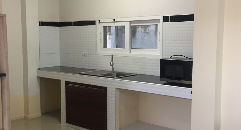 For rent 3 bedrooms house in Mueang Phuket, Phuket