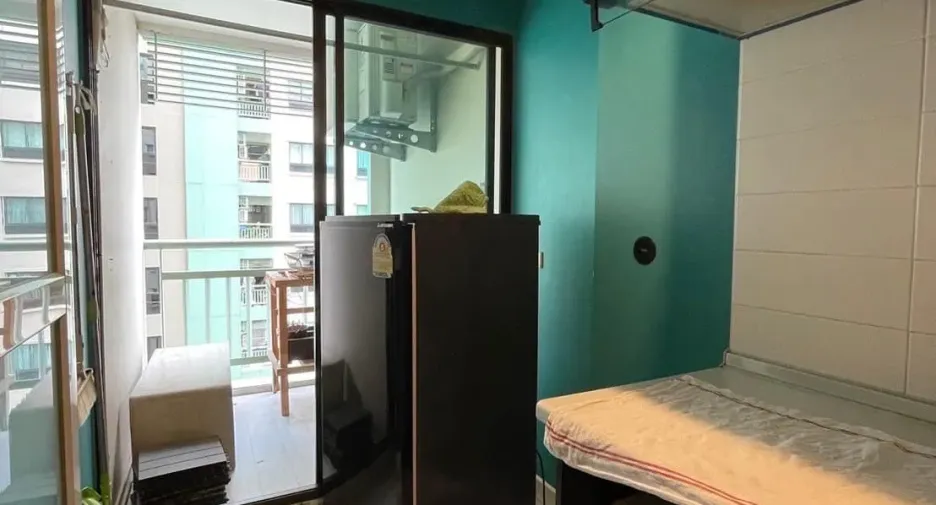 For sale studio condo in Thon Buri, Bangkok