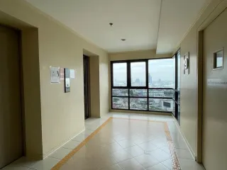 For sale studio condo in Thon Buri, Bangkok