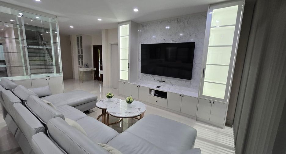 Villa zum Kauf mit 5 Zimmer in Saphan Sung, Bangkok