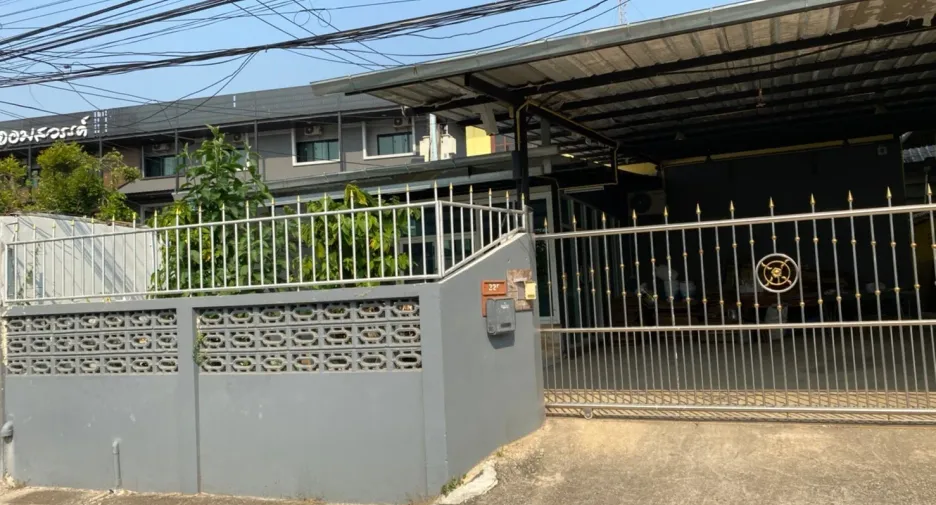 Аренда 3 спальни дом в Mueang Phrae, Пхрэ