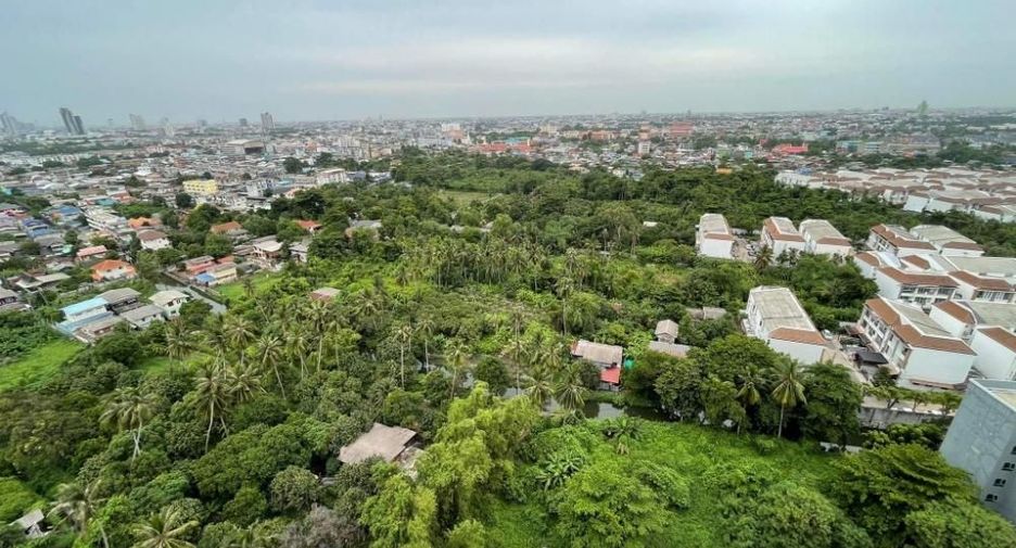 For sale studio condo in Chom Thong, Bangkok