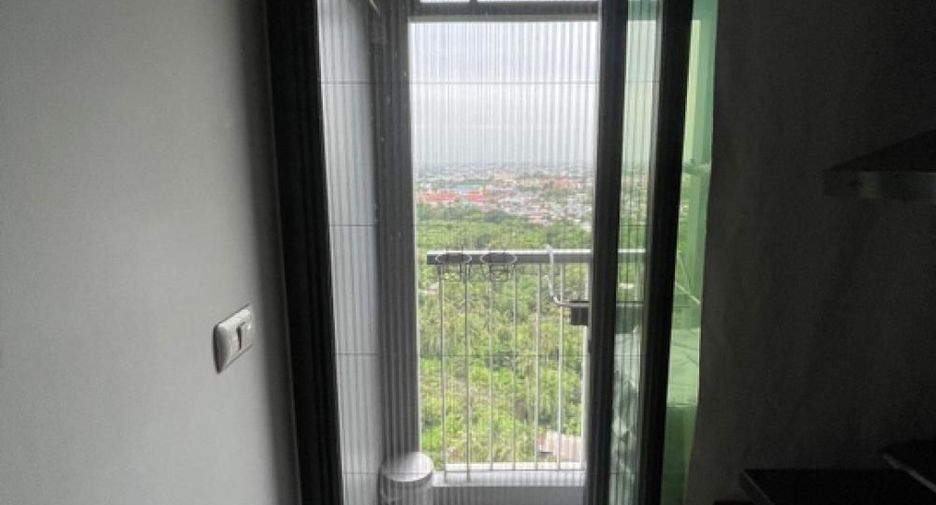 For sale studio condo in Chom Thong, Bangkok