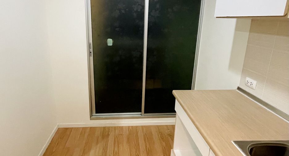 À vendre studio condo à Bang Sue, Bangkok