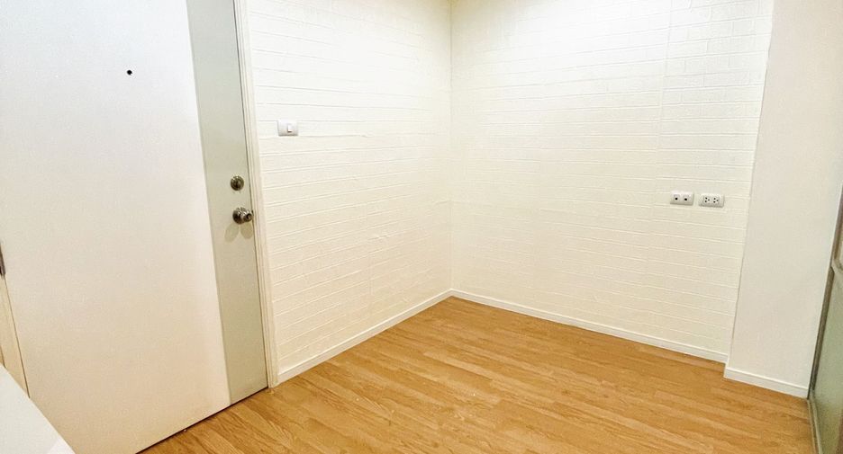 À vendre studio condo à Bang Sue, Bangkok