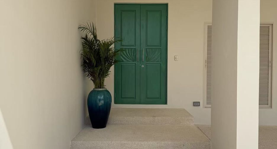 For rent 4 bedrooms villa in Thalang, Phuket