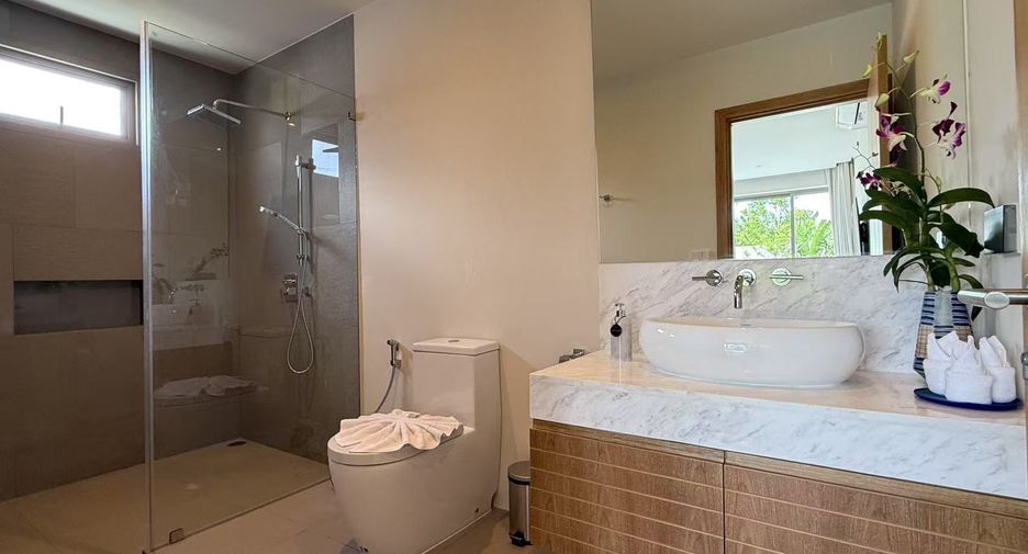 For rent 4 bedrooms villa in Thalang, Phuket