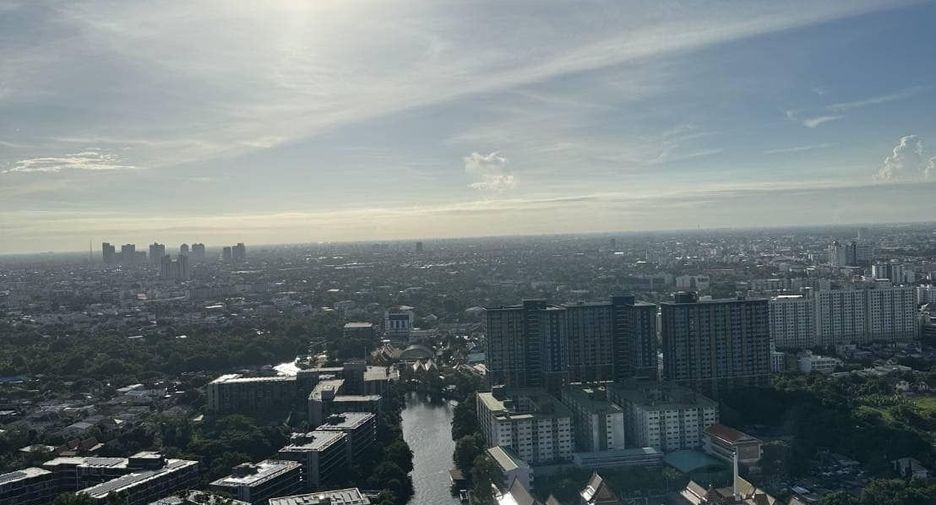 For sale and for rent 2 bedrooms condo in Watthana, Bangkok