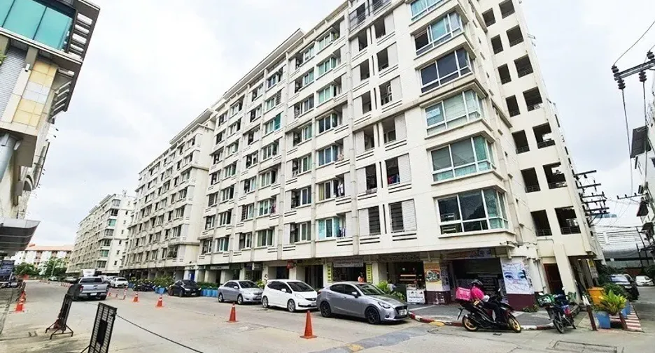 For sale 1 bed condo in Bang Bua Thong, Nonthaburi