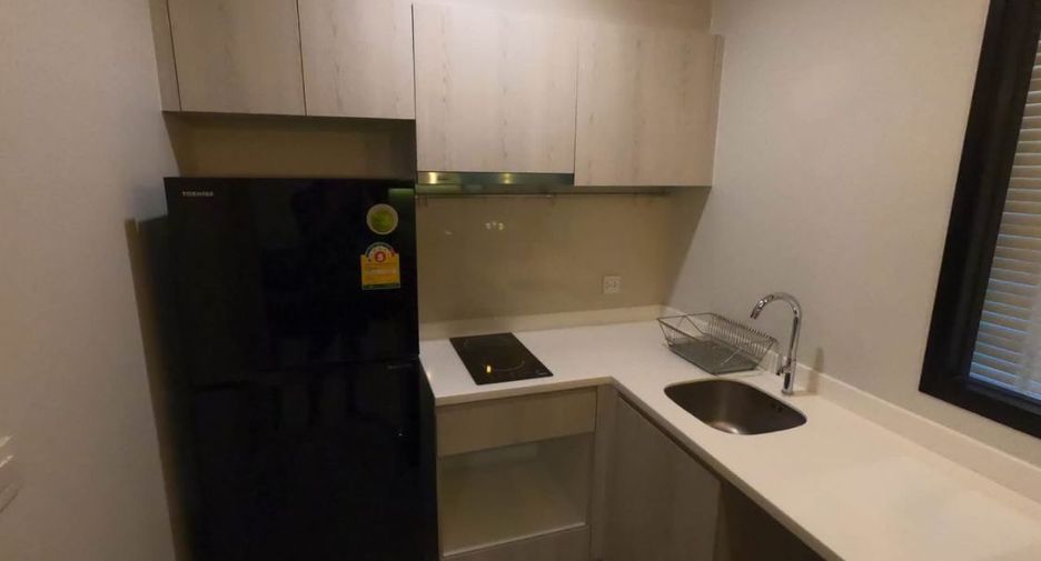 Condo en venta y en alquiler de 1 habitaciones en Watthana, Bangkok