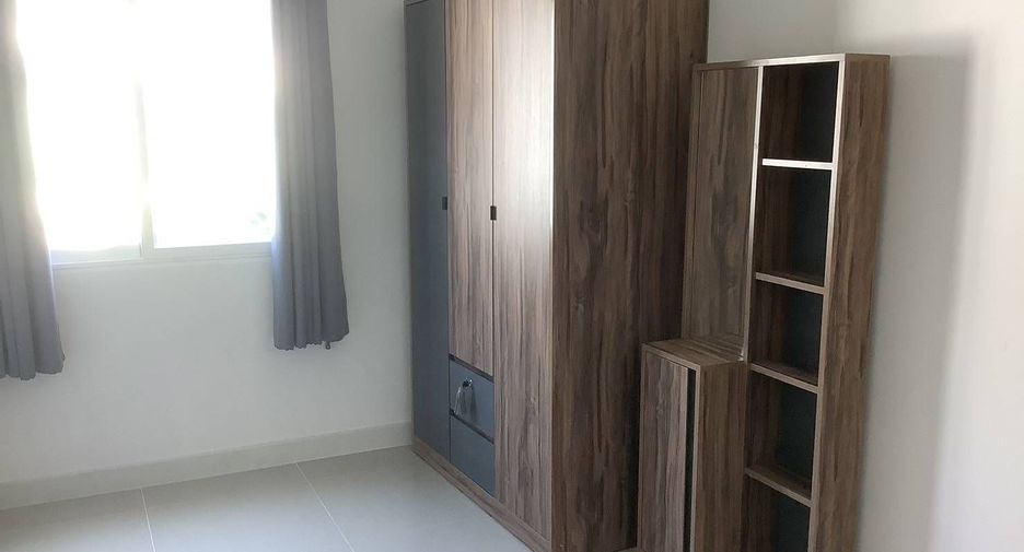 For rent 3 bedrooms townhouse in Thalang, Phuket