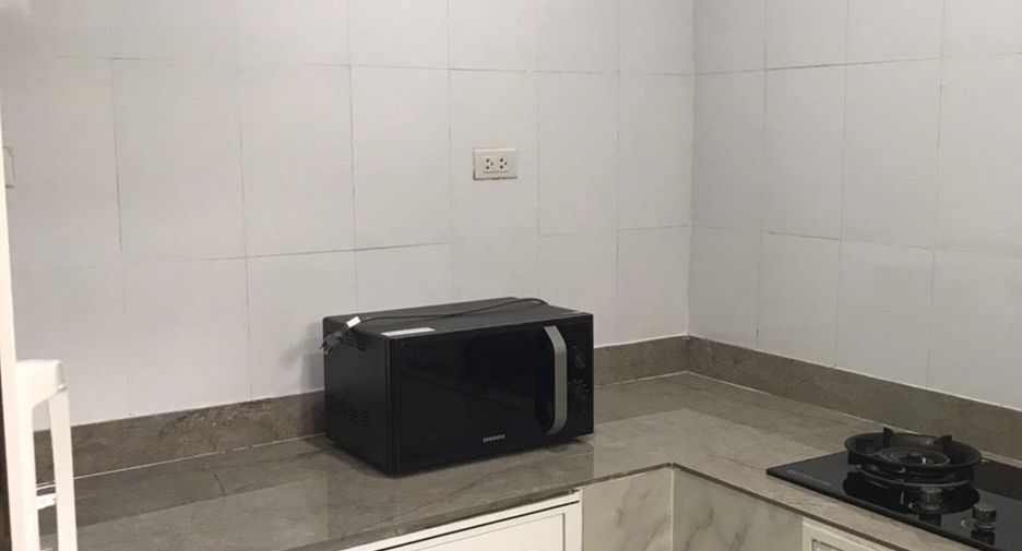 For rent 3 bedrooms townhouse in Thalang, Phuket