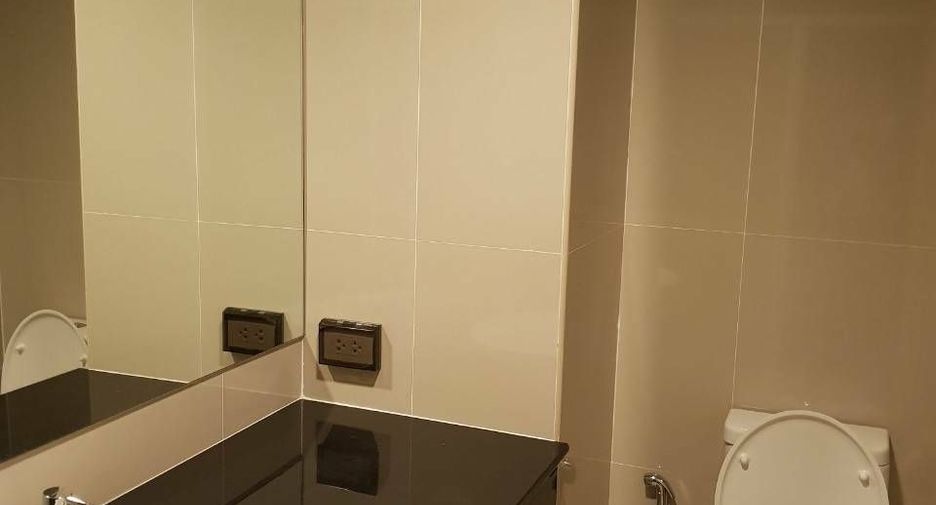 For sale 1 bed condo in Watthana, Bangkok