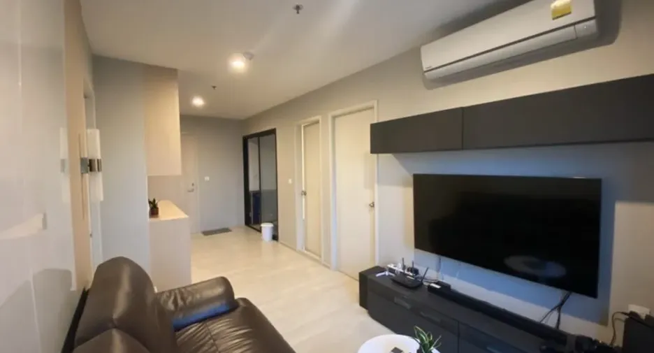 For sale 2 bedrooms condo in Watthana, Bangkok