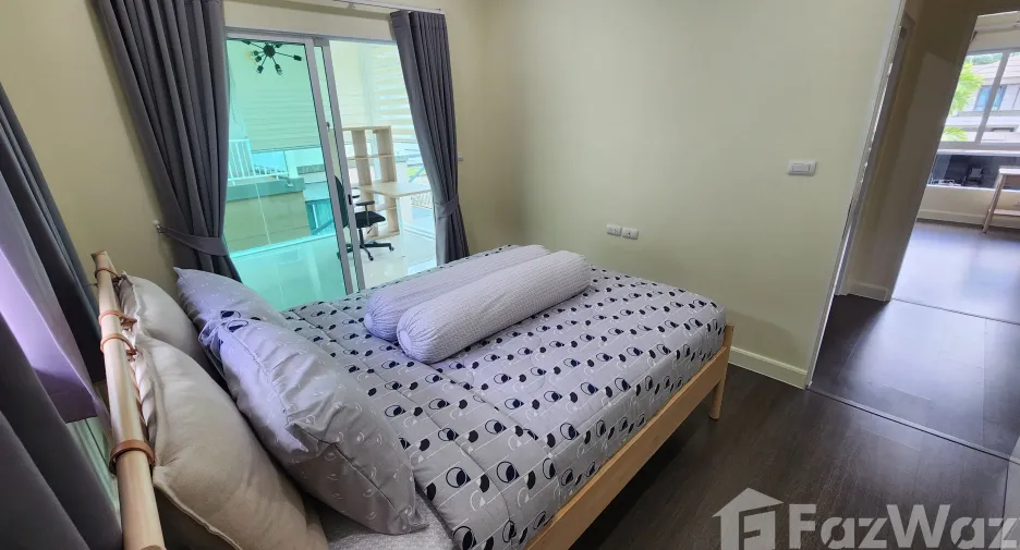 Haus zur Miete mit 4 Zimmer in Mueang Phuket, Phuket