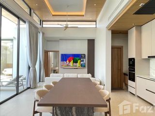 Villa en alquiler de 3 habitaciones en Mueang Phuket, Phuket
