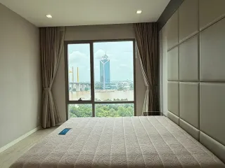 À vendre 2 chambres condo à Yan Nawa, Bangkok