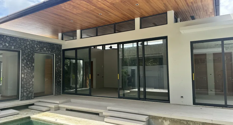 For sale 3 bedrooms villa in Thalang, Phuket