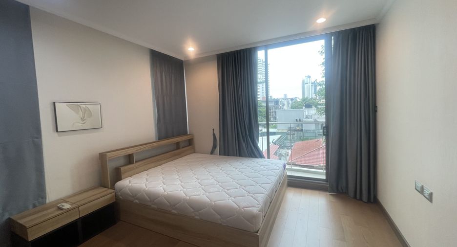 For sale 2 bedrooms condo in Watthana, Bangkok