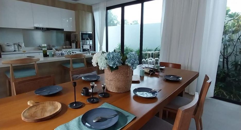 For rent 4 bedrooms villa in Thalang, Phuket