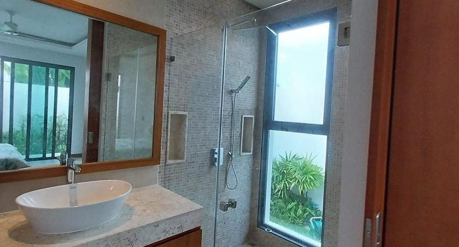 For rent 4 bedrooms villa in Thalang, Phuket