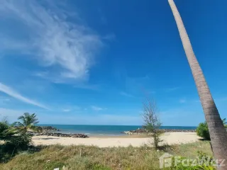 Terreno en venta en Sichon, Nakhon Si Thammarat