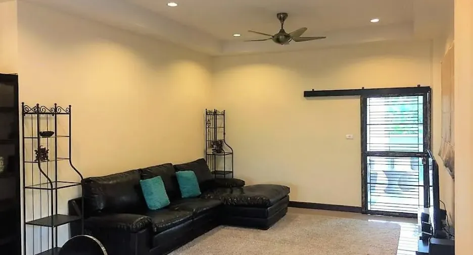 Casa en venta y en alquiler de 3 habitaciones en Mueang Chiang Rai, Chiang Rai