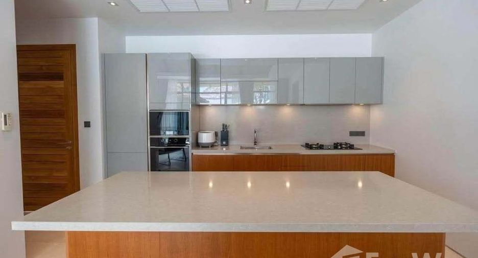 For rent 3 bedrooms villa in Thalang, Phuket