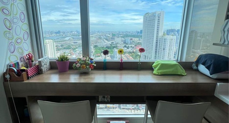 For sale 1 bed condo in Phaya Thai, Bangkok