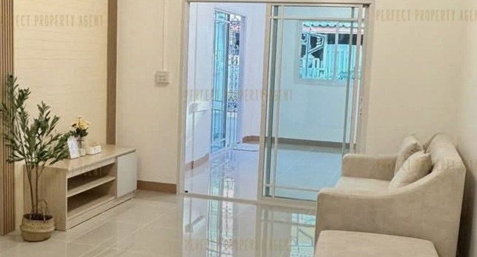 For sale 4 bedrooms townhouse in Bang Yai, Nonthaburi