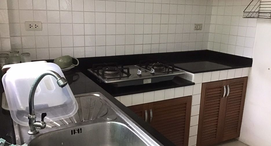 Casa en alquiler de 3 habitaciones en Bang Kruai, Nonthaburi