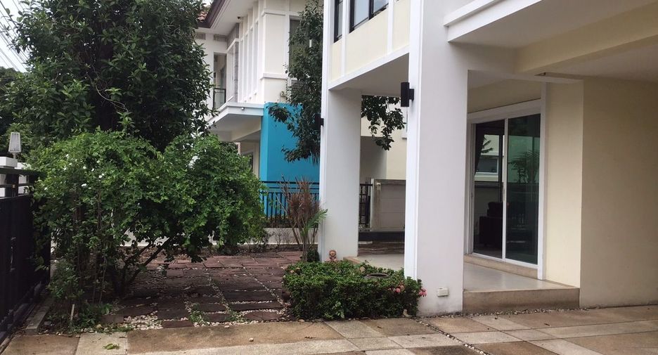 Casa en alquiler de 3 habitaciones en Bang Kruai, Nonthaburi
