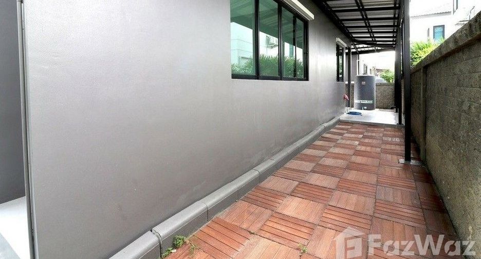 For sale 3 bedrooms house in Bang Phli, Samut Prakan