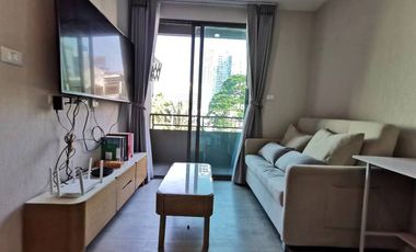 For sale 2 bedrooms condo in Huai Khwang, Bangkok