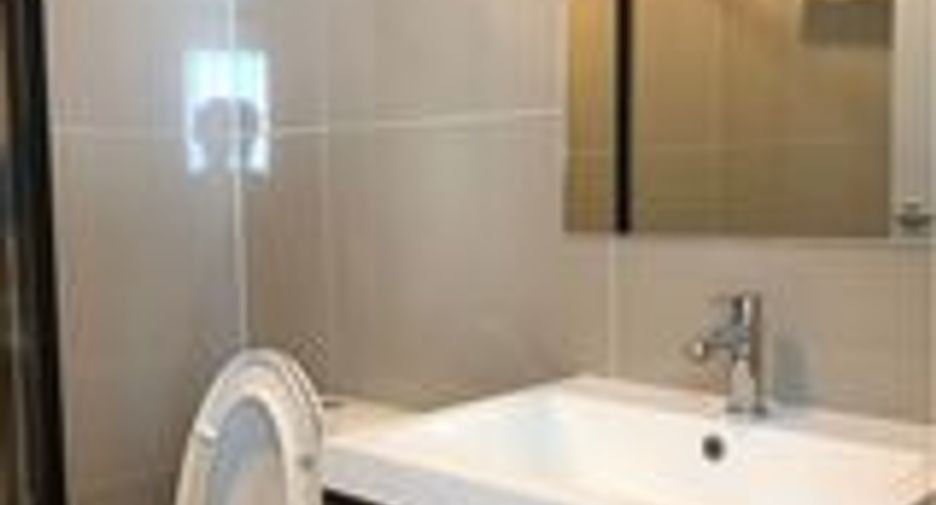 For sale 1 bed condo in Bang Kapi, Bangkok