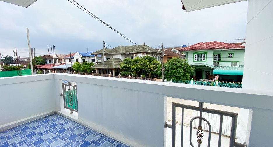 Haus zum Kauf mit 4 Zimmer in Krathum Baen, Samut Sakhon
