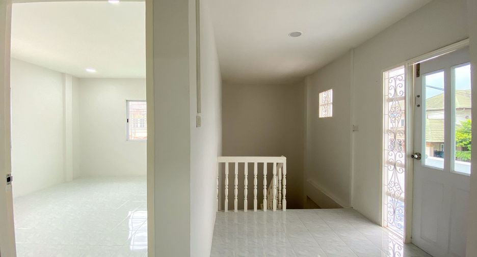 Haus zum Kauf mit 4 Zimmer in Krathum Baen, Samut Sakhon