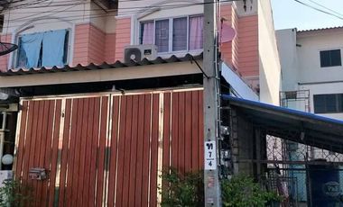For sale 2 bedrooms townhouse in Nong Khaem, Bangkok