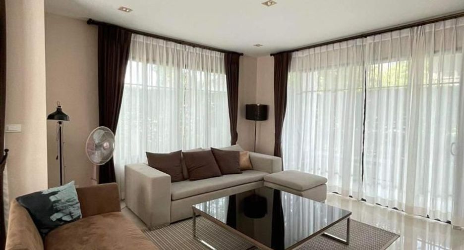 Haus zur Miete mit 3 Zimmer in Mueang Phuket, Phuket