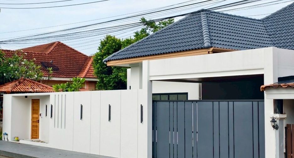 For sale 3 bedrooms house in Mueang Phuket, Phuket