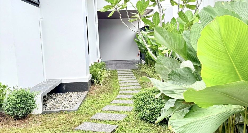 For sale 3 bedrooms house in Mueang Phuket, Phuket