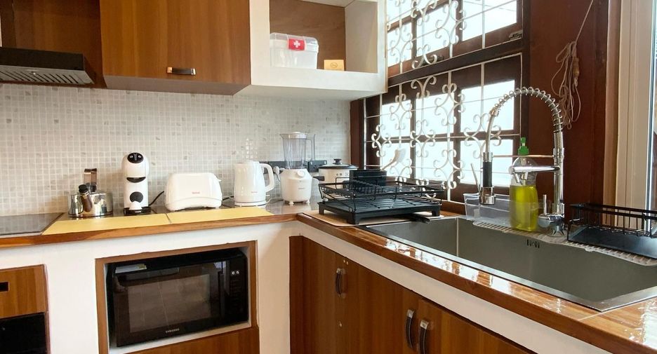 For rent 3 bedrooms villa in Mueang Phuket, Phuket