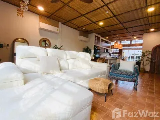 For rent 3 bedrooms villa in Mueang Phuket, Phuket